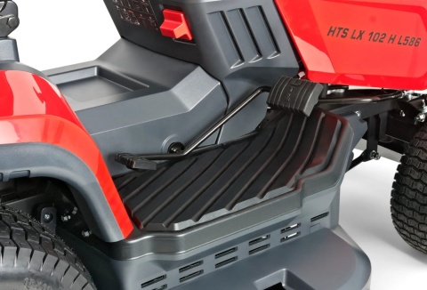 Traktor ogrodowy 102cm 17kM 586cc HTS LX 102 H L586
